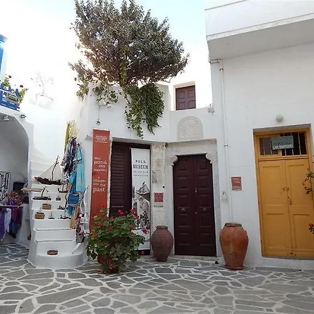Helmos Naxos City